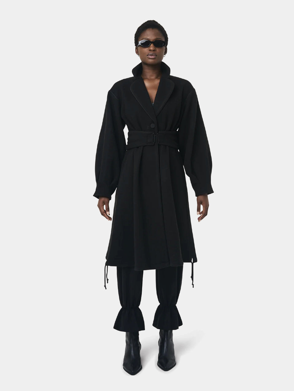 BLACK BELL SLEEVE COAT