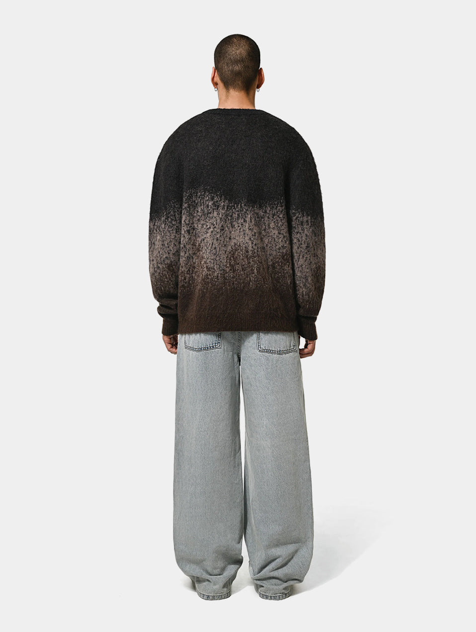 GRADIENT KNIT SWEATER - BROWN