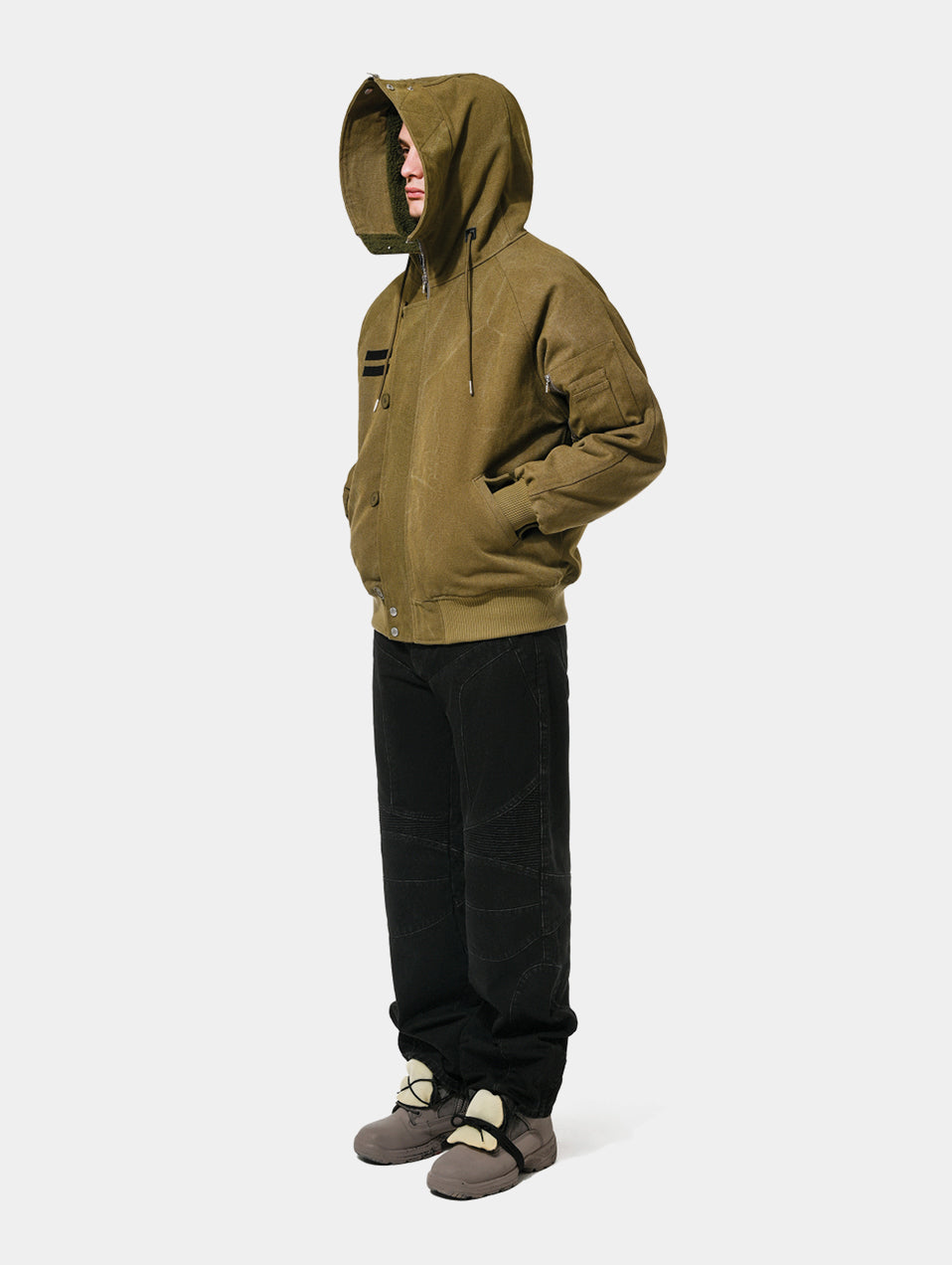 HOODED PILOT BOMBER -  UTILITY GREEN