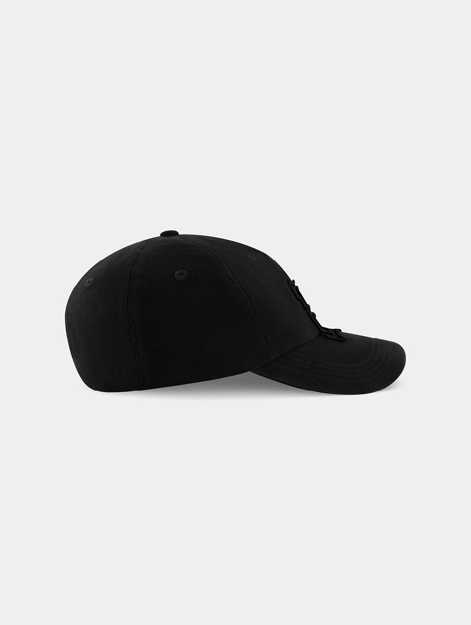 Signature E Logo Noir Cap