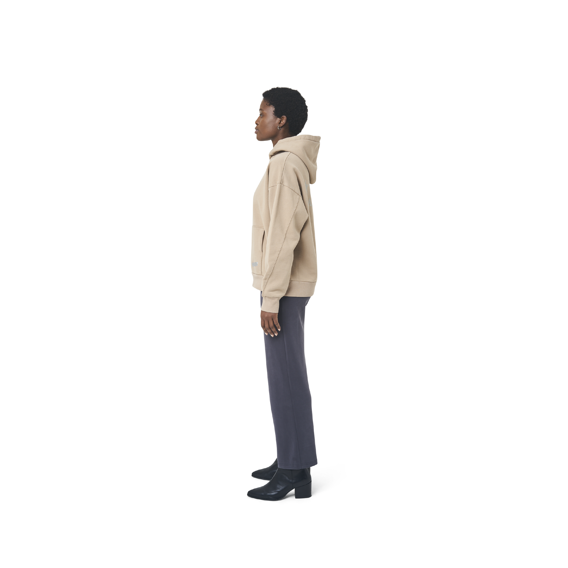 Long sleeves oversize cut hoodie in washed burnt beige color fabric featuring 1886 print at back. 1886 logo embroidered at kangaroo pocket. A button on the hood. Rib knit at cuffs and hem