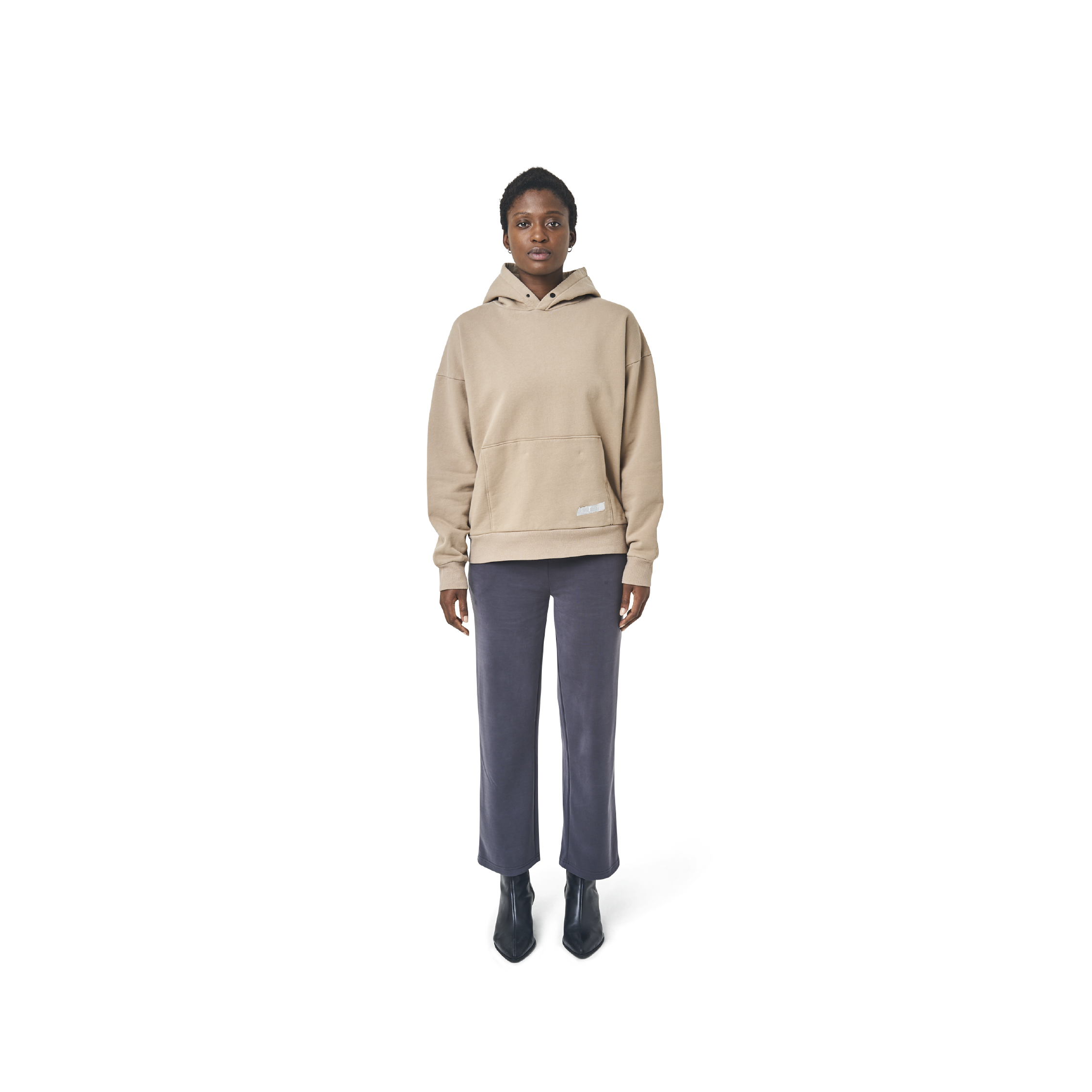 Long sleeves oversize cut hoodie in washed burnt beige color fabric featuring 1886 print at back. 1886 logo embroidered at kangaroo pocket. A button on the hood. Rib knit at cuffs and hem
